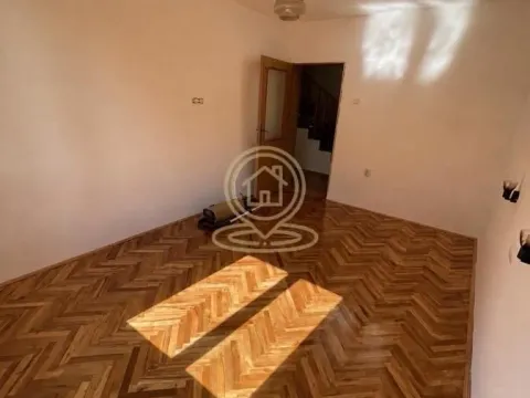 Sale, house, 320m², Kragujevac, Srbija - image 3