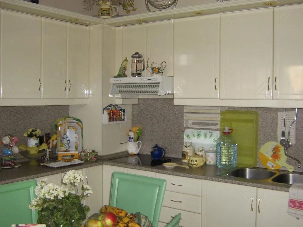 Prodaja, kuća, 360m², Trnava, Jagodina