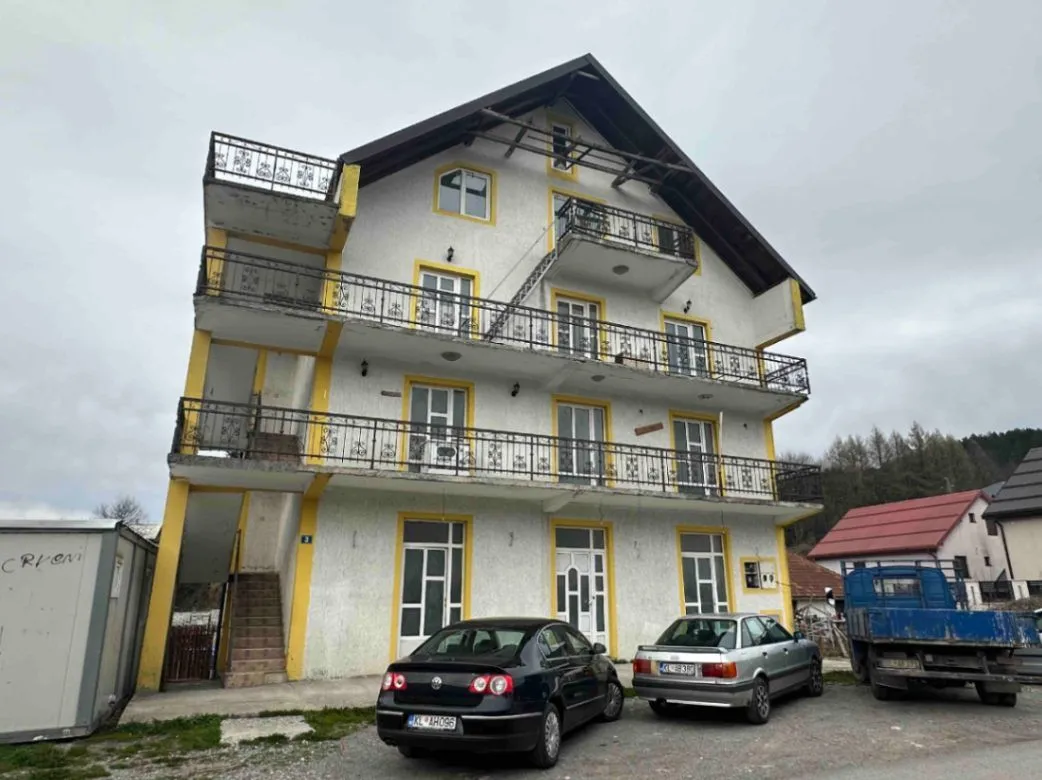 Prodaja, kuća, 545m², Centar, Kolašin