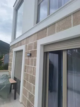 Rent, one bedroom apartment, 50m², Tivat, Crna Gora - image 15