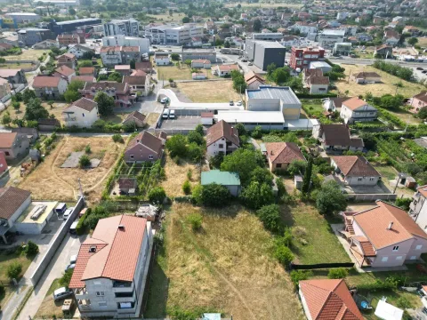 Zemljište in Donja Gorica