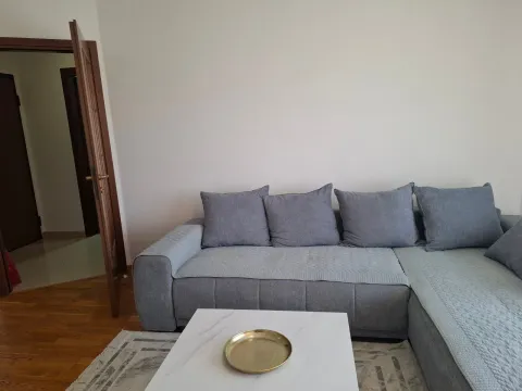 Izdavanje, jednosoban stan, 55m², City Kvart, Podgorica - image 10