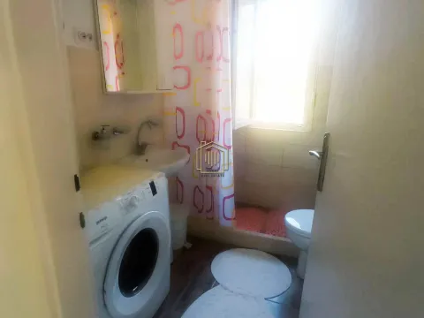 Rent, two bedroom apartment, 104m², Tološi, Podgorica - image 8