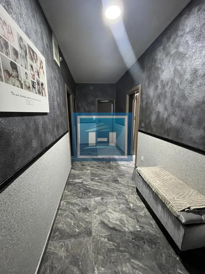 Prodaja, kuća, 280m², Rakitovo, Jagodina