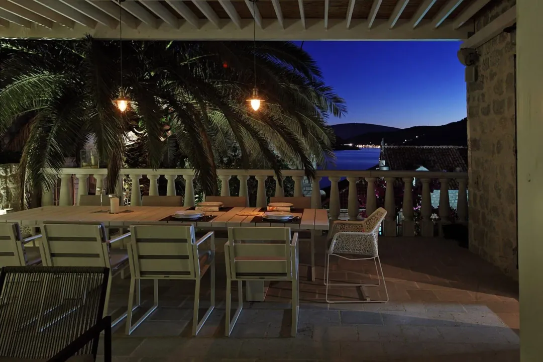 Sale, house, 274m², Perast, Kotor