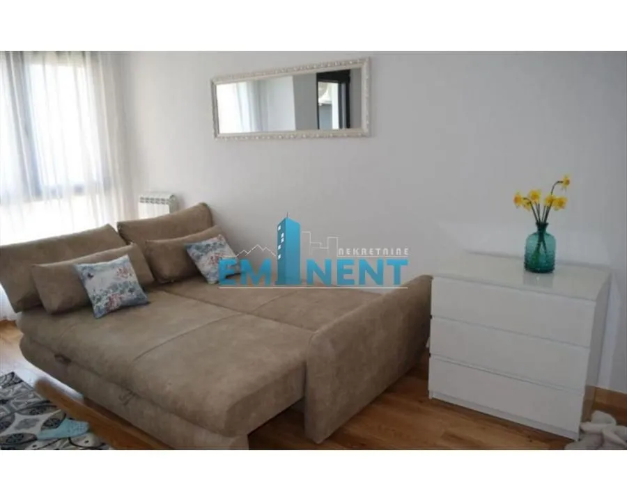 Izdavanje, jednosoban stan, 31m², Voždovac Sve Podlokacije, Beograd