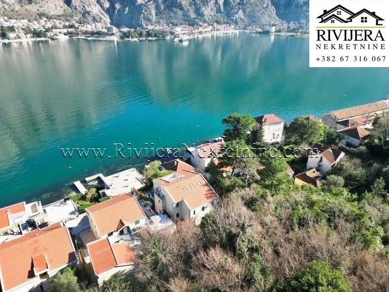 Prodaja, dvosoban stan, 161m², Muo, Kotor