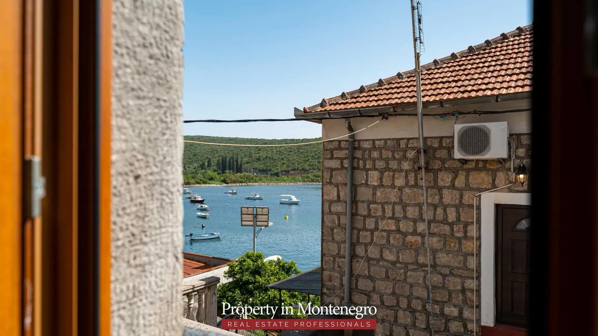 Sale, house, 266m², Kotor, Crna Gora