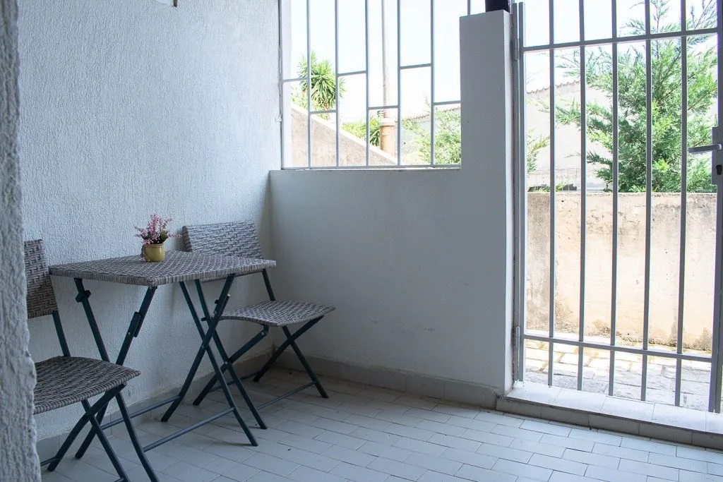 Izdavanje, garsonjera, 42m², Dubovica, Budva