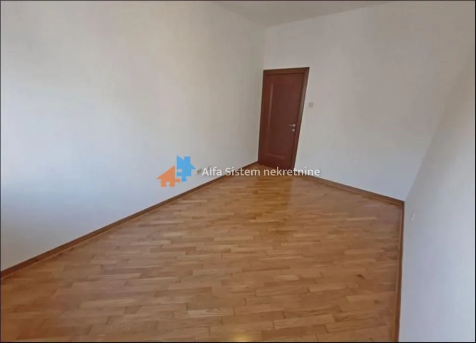 Izdavanje, stan, 172m², Vračar Sve Podlokacije, Beograd
