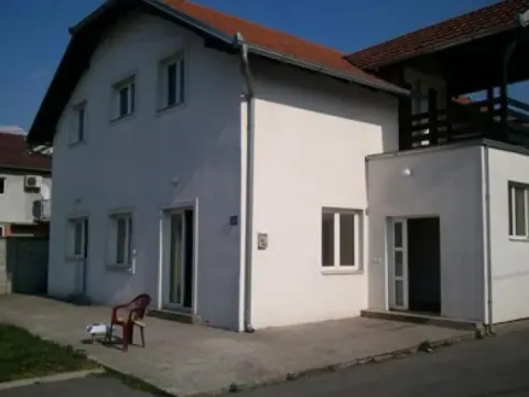 Rent, office space, 420m², Altina, Beograd - image 4