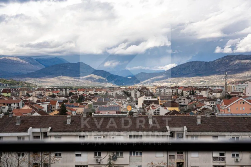 Prodaja, jednosoban stan, 45m², Stari Aerodrom, Podgorica
