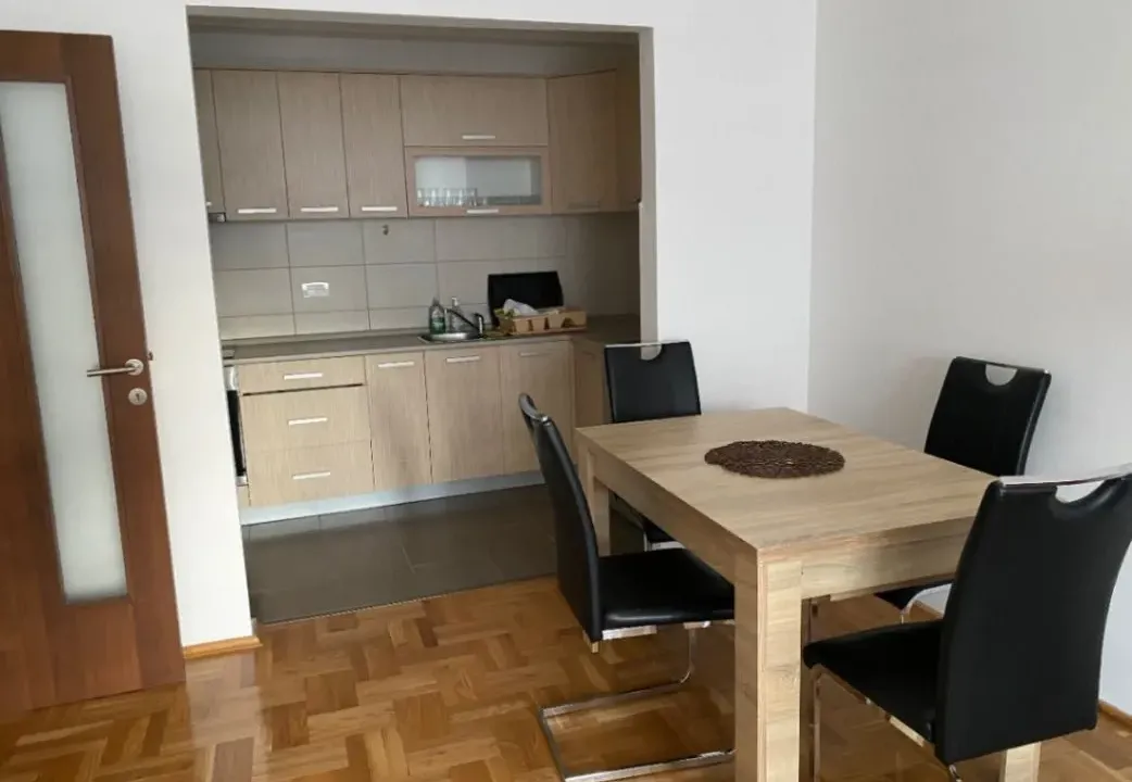 Prodaja, jednosoban stan, 50m², Donja Gorica, Podgorica