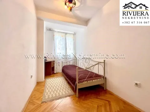 Sale, three bedroom apartment, 94m², Škaljari, Kotor - image 7
