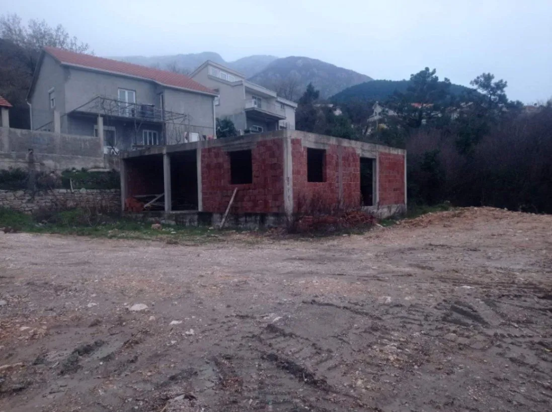 Sale, house, 100m², Kavač, Kotor