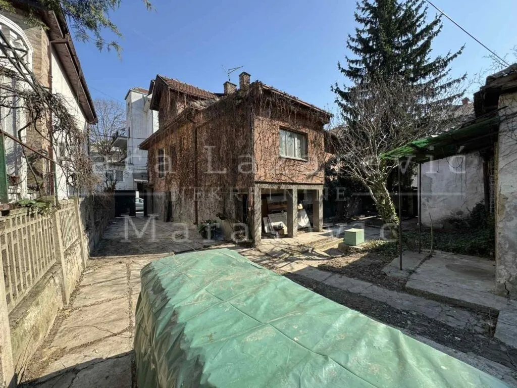 Prodaja, kuća, 133m², Profesorska Kolonija, Palilula Sve Podlokacije