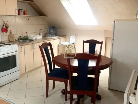 Izdavanje, jednosoban stan, 40m², Momišići, Podgorica - image 5