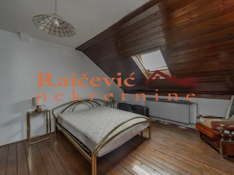 Prodaja, stan, 214m², Zemun Centar, Zemun Sve Podlokacije - image 20