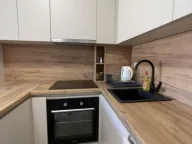 Izdavanje, garsonjera, 25m², Pod Kuk, Tivat - image 5