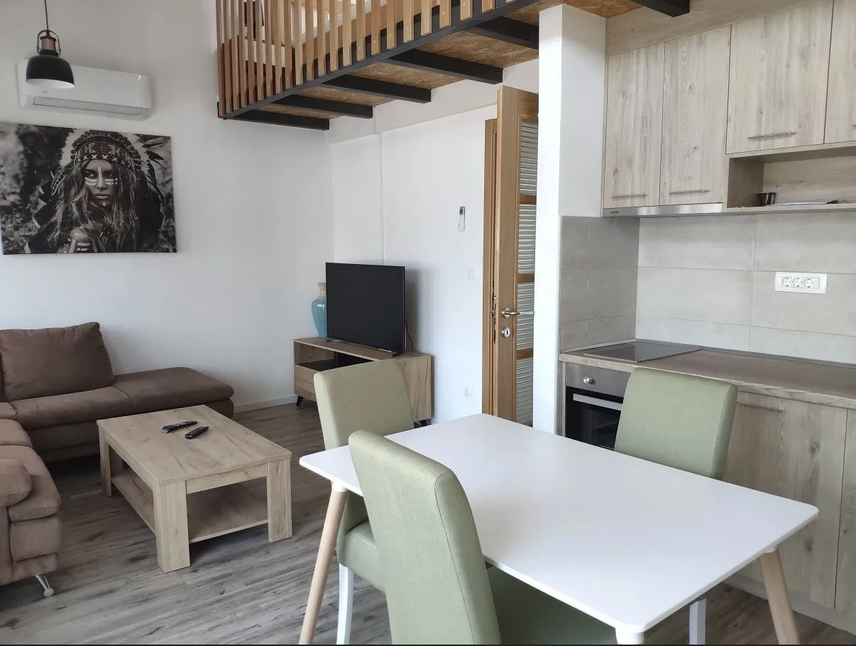 Rent, one bedroom apartment, 48m², Centar, Tivat
