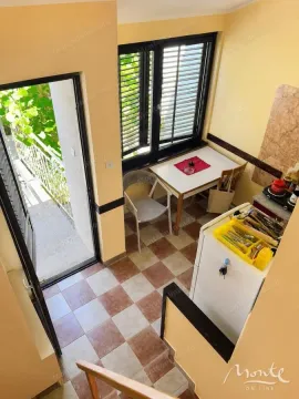 Prodaja, jednosoban stan, 52m², Krašići, Tivat - image 9