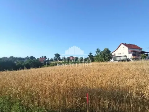 Zemljište in Dražanovac