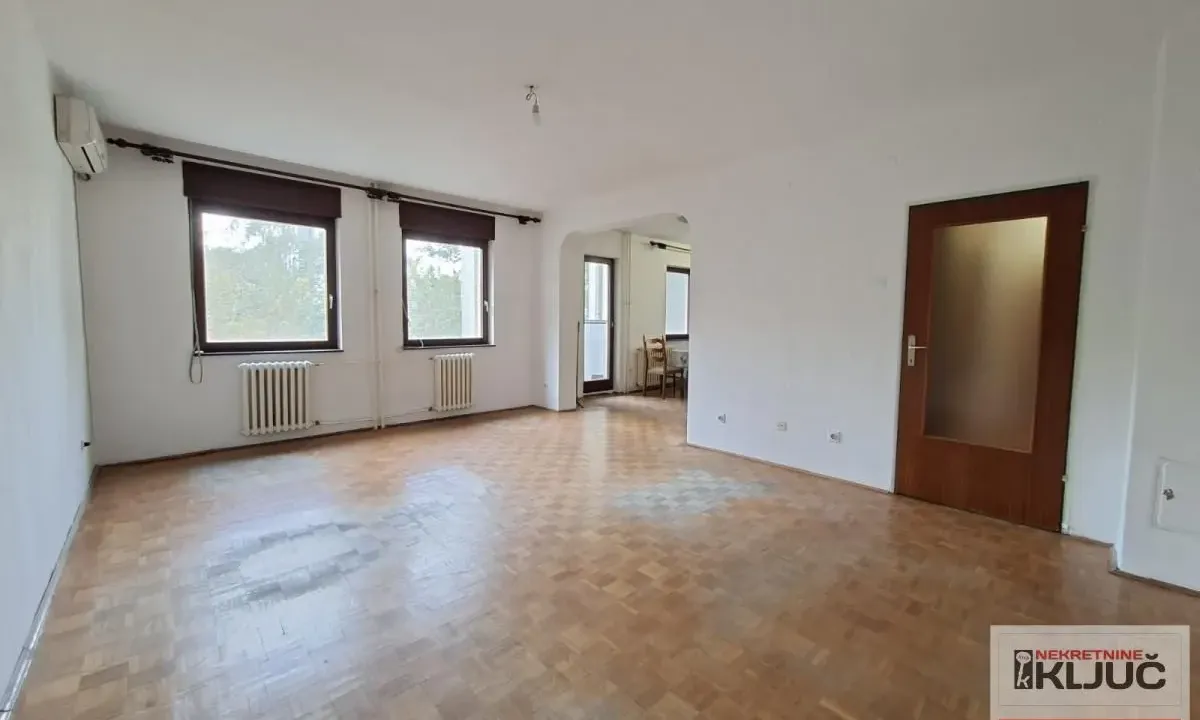 Sale, three bedroom apartment, 95m², Sajmište, Novi Sad