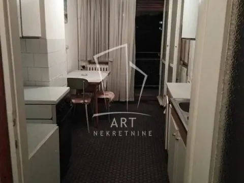 Prodaja, petosoban stan, 111m², Stari Grad, Beograd - image 8