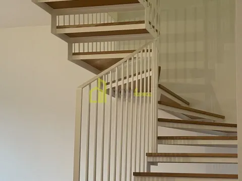 Prodaja, trosoban stan, 106m², Zagorič, Podgorica - image 2