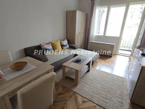 Izdavanje, jednosoban stan, 25m², Cvetni Trg, Vračar Sve Podlokacije - image 2