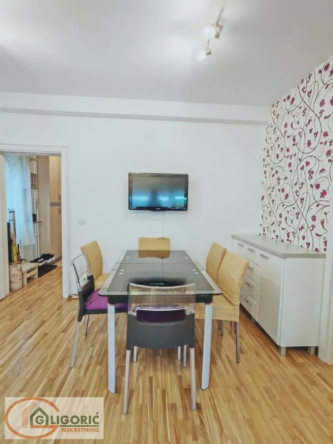 Rent, three bedroom apartment, 85m², Zvezdara Sve Podlokacije, Beograd