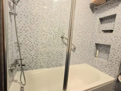 Izdavanje, dvosoban stan, 88m², City Kvart, Podgorica - image 11