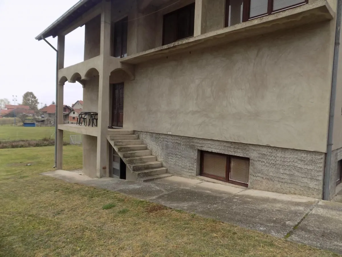 Prodaja, kuća, 315m², Tekija, Paraćin