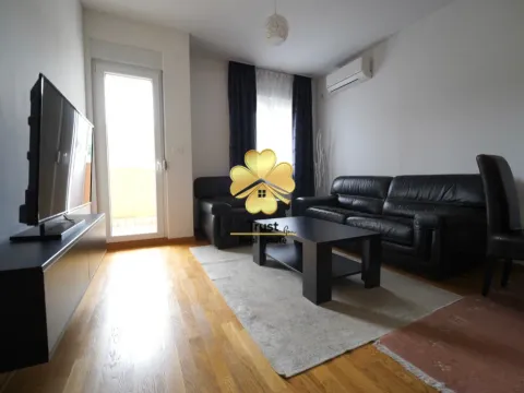 Izdavanje, jednosoban stan, 45m², City Kej, Podgorica - image 2