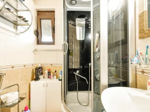 Prodaja, kuća, 100m², Prčanj, Kotor - image 13