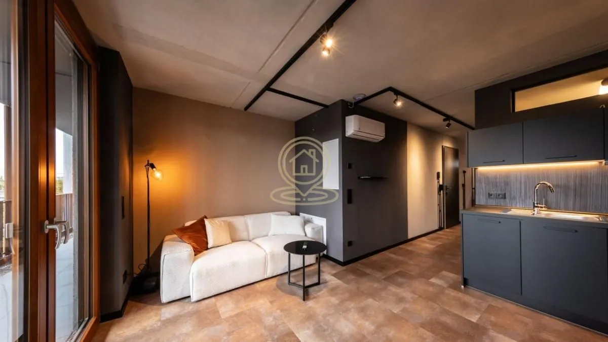 Izdavanje, jednosoban stan, 45m², Spens, Novi Sad Sve Podlokacije