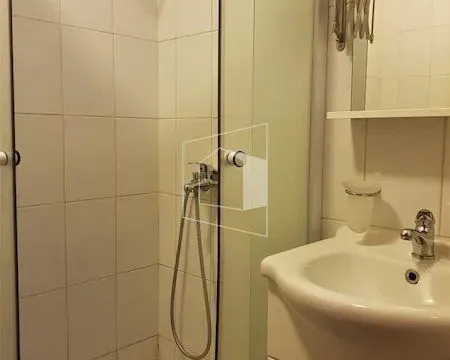 Rent, apartment, 38m², 1 maj, Podgorica - image 10