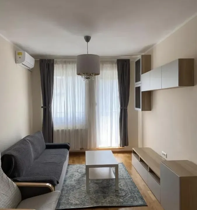 Izdavanje, dvosoban stan, 56m², Rotkvarija, Novi Sad Sve Podlokacije