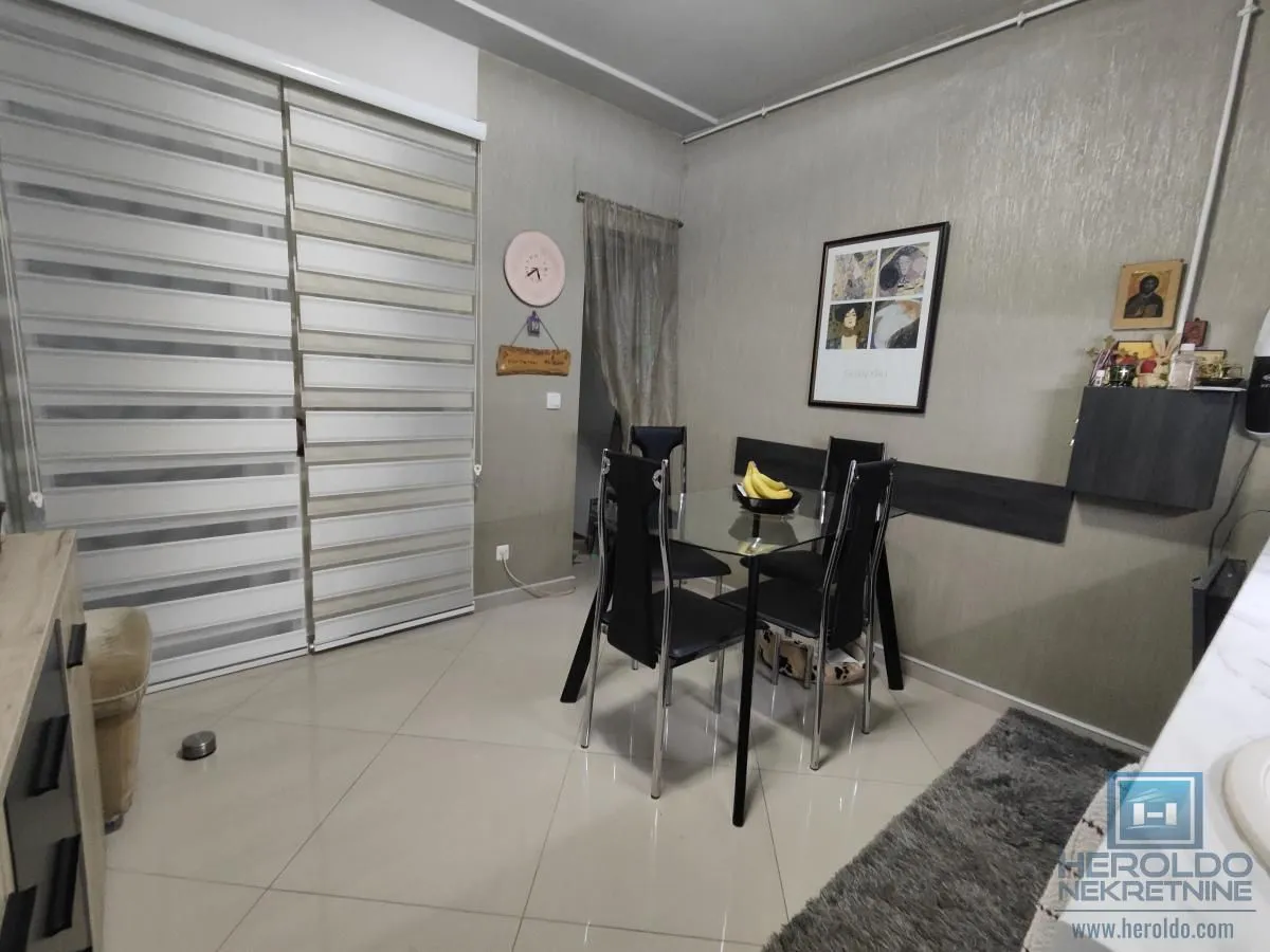 Sale, two bedroom apartment, 53m², Strelište, Jagodina