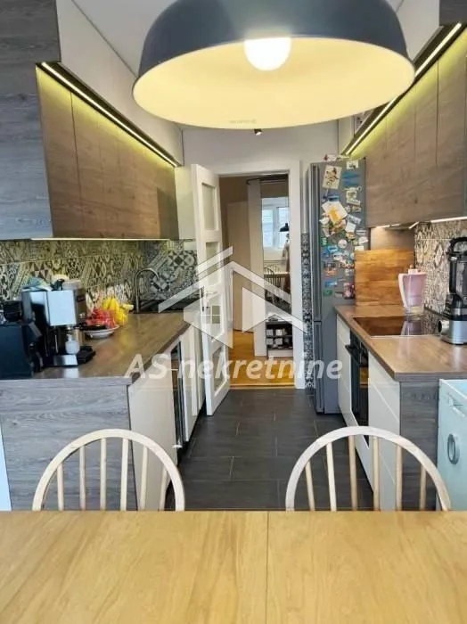 Rent, three bedroom apartment, 75m², Vračar Hram, Vračar Sve Podlokacije