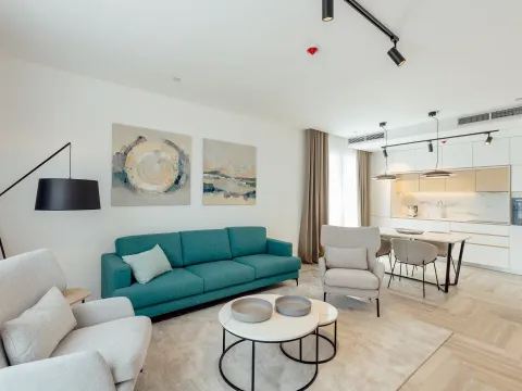 Sale, two bedroom apartment, 100m², Kotor, Crna Gora - image 8