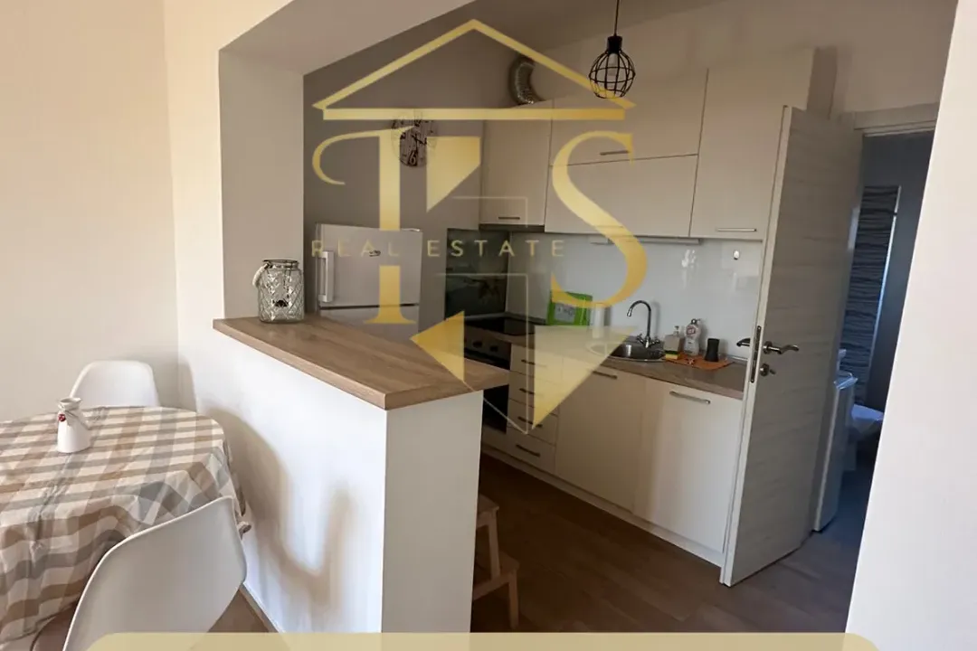 Izdavanje, jednosoban stan, 40m², Centar, Tivat