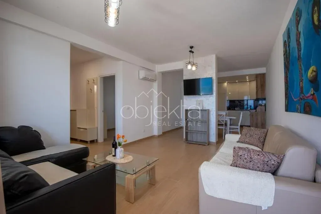 Rent, two bedroom apartment, 64m², Tivat, Crna Gora