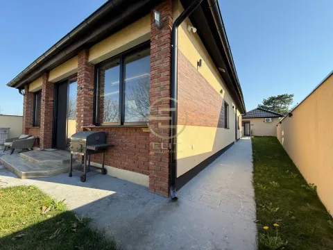 Sale, house, 165m², Petrovaradin, Novi Sad - image 43