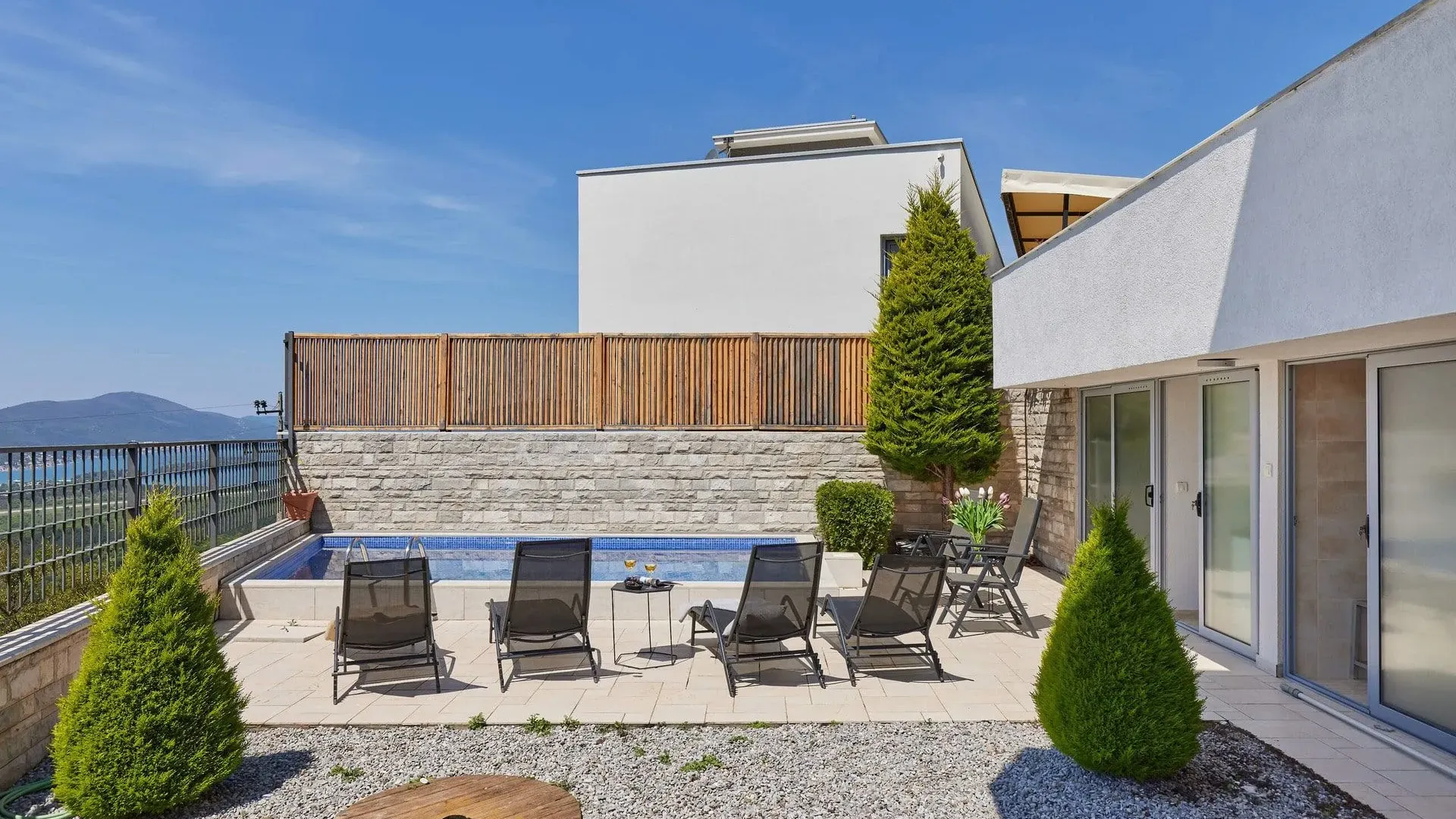 Sale, house, 233m², Kotor, Crna Gora