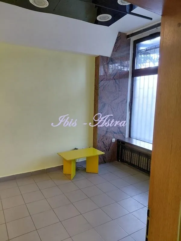 Rent, office space, 88m², Voždovac Sve Podlokacije, Beograd