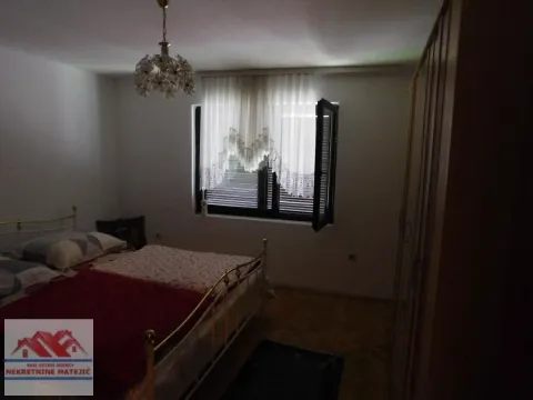 Prodaja, kuća, 250m², Grošnica, Kragujevac - image 35