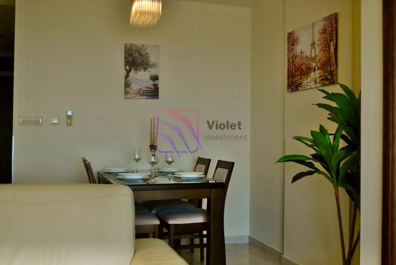 Rent, one bedroom apartment, 60m², Bečići, Budva