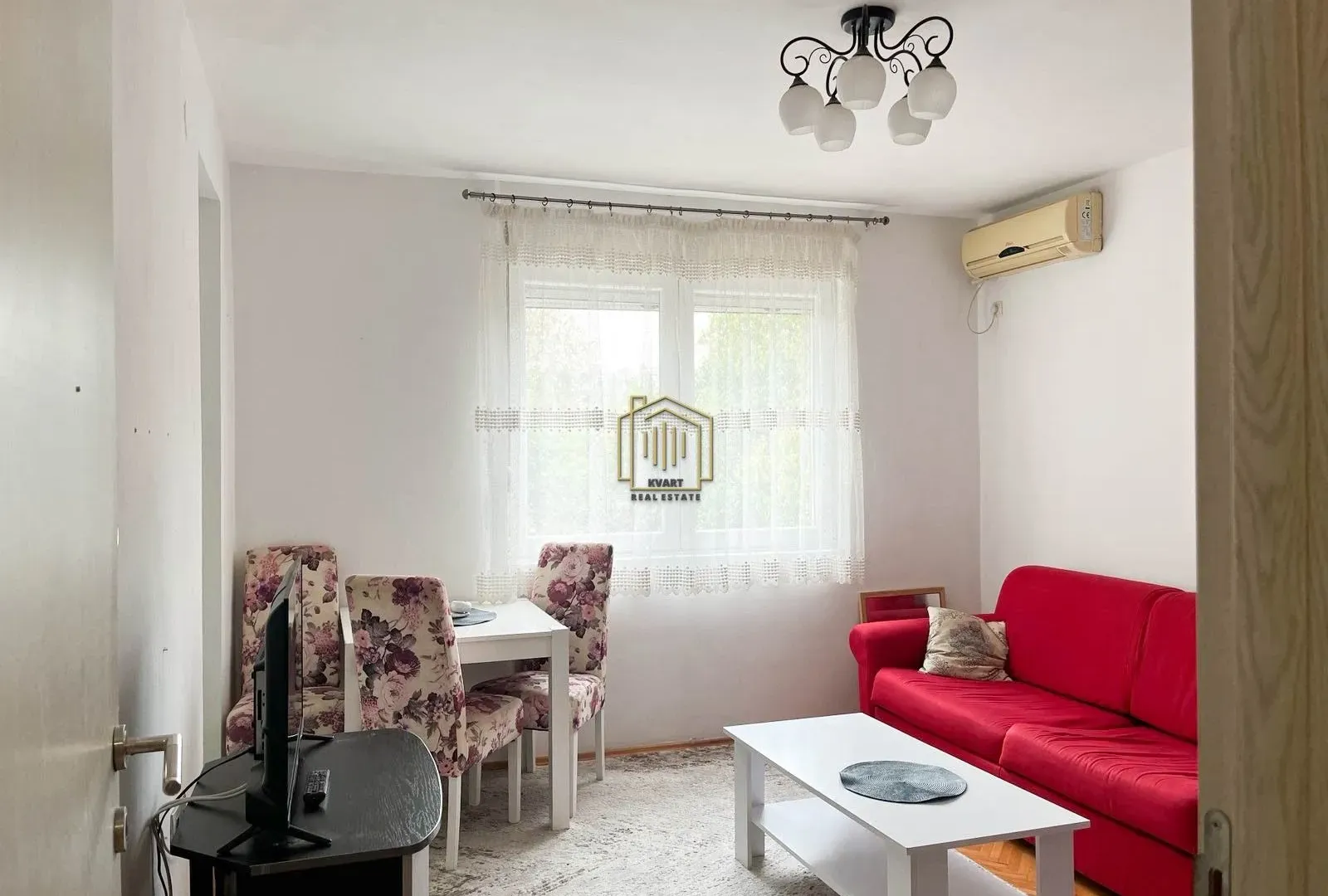 Izdavanje, jednosoban stan, 44m², Podgorica, Crna Gora