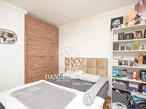 Sale, house, 226m², Blok 9, Podgorica - image 12